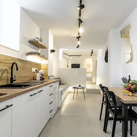 Lejlighed Smaragdi Boutique Ii Old Town Naxos *