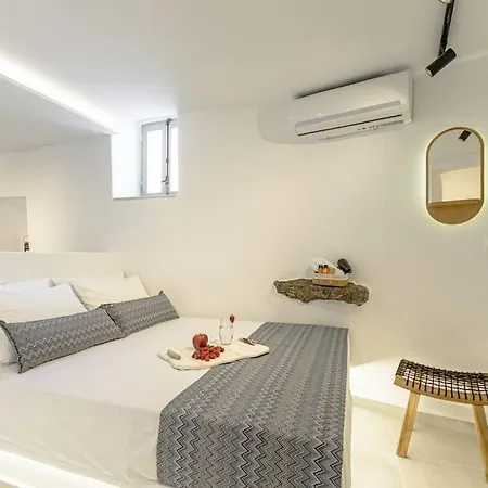 Lejlighed Smaragdi Boutique Ii Old Town Naxos *