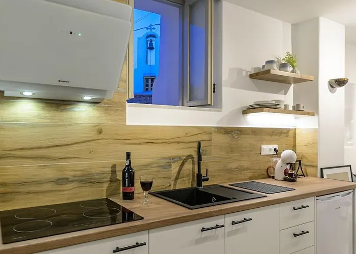 Lejlighed Smaragdi Boutique Ii Old Town Naxos *